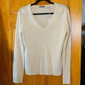 NWT Cullen Cashmere V Neck Sweater